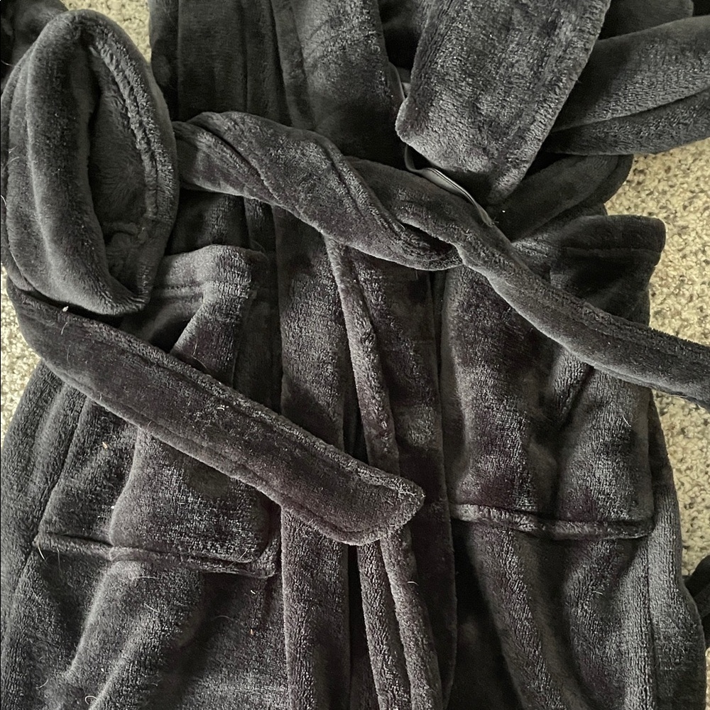 Soma Luxurious Black Plush Robe women’s size s/m - Picture 3 of 3